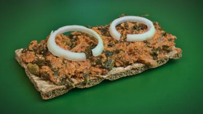 Savory Kale Sunflower Spread